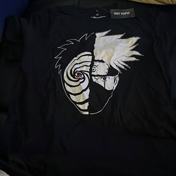 Hot Topic Other - Mens Naruto shirt